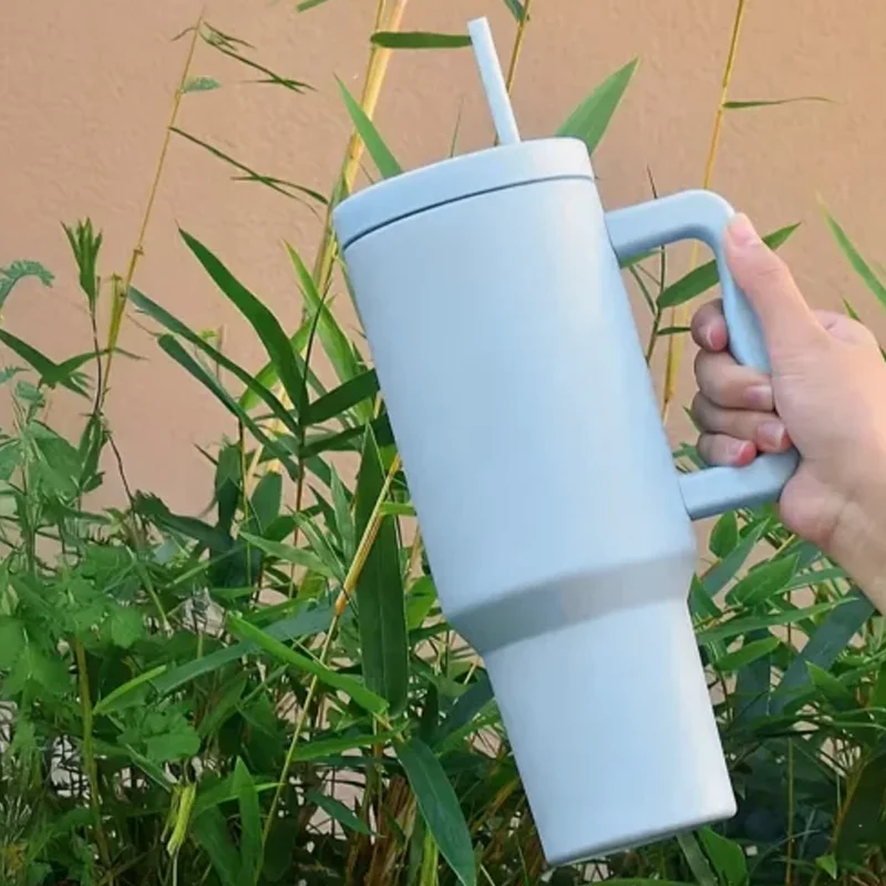 Us in Stock 40 OZ Cold Retention Outdoor Use 40 OZ Insulated Tumblers With Handle for Home Office Outdoor Daily Use