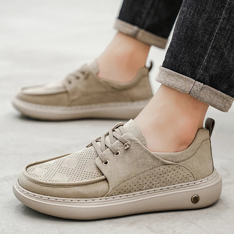 2025 New Lace Up Sneakers Breathable Mesh Cushioned Sole Lace Up Low Cut Thick Soled Casual Shoes for Men Promotion Cowboy Boots