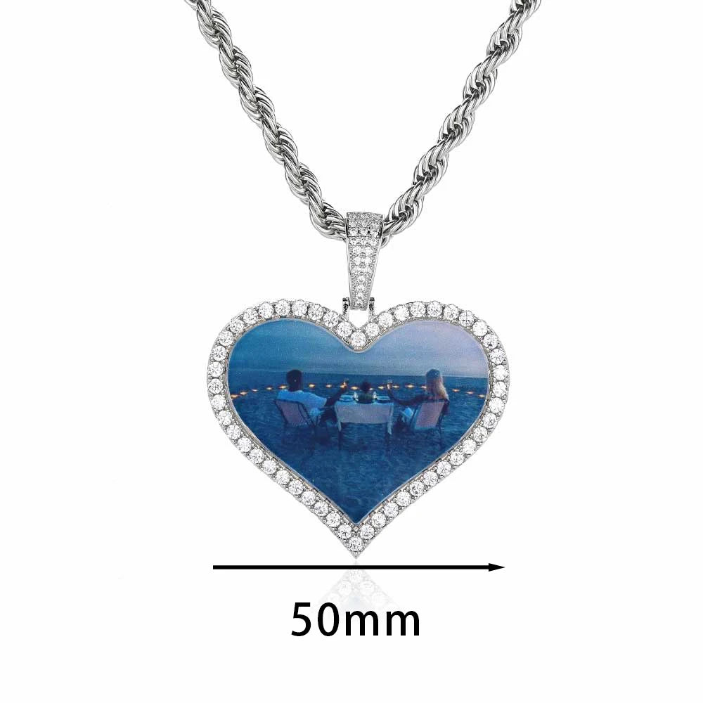Custom Photo Necklace Circle Chain Personalized Medallion Memory Picture Pendant Solid Back Zircon Hip Hop Jewelry Free Engrave