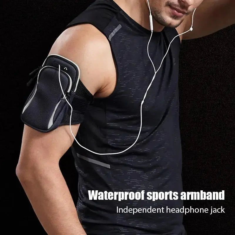 Universal Smart Phone Armband Outdoor Waterproof Fitness Running Sport Arm Cellphone Holder With Headphone Jack Mobile Phone Bag