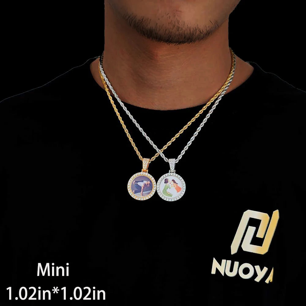 Custom Photo Necklace Circle Chain Personalized Medallion Memory Picture Pendant Solid Back Zircon Hip Hop Jewelry Free Engrave