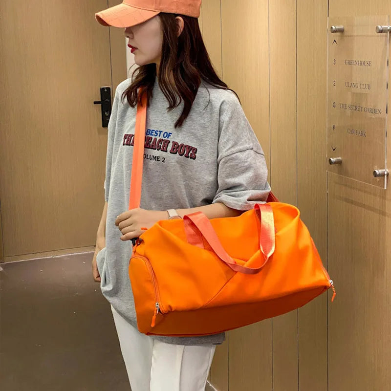 Large Capacity Fitness Bag Women's Handheld Oxford Cloth Yoga Sports Bag Fashionable Luggage Bag Wet And Dry Separation Can P...