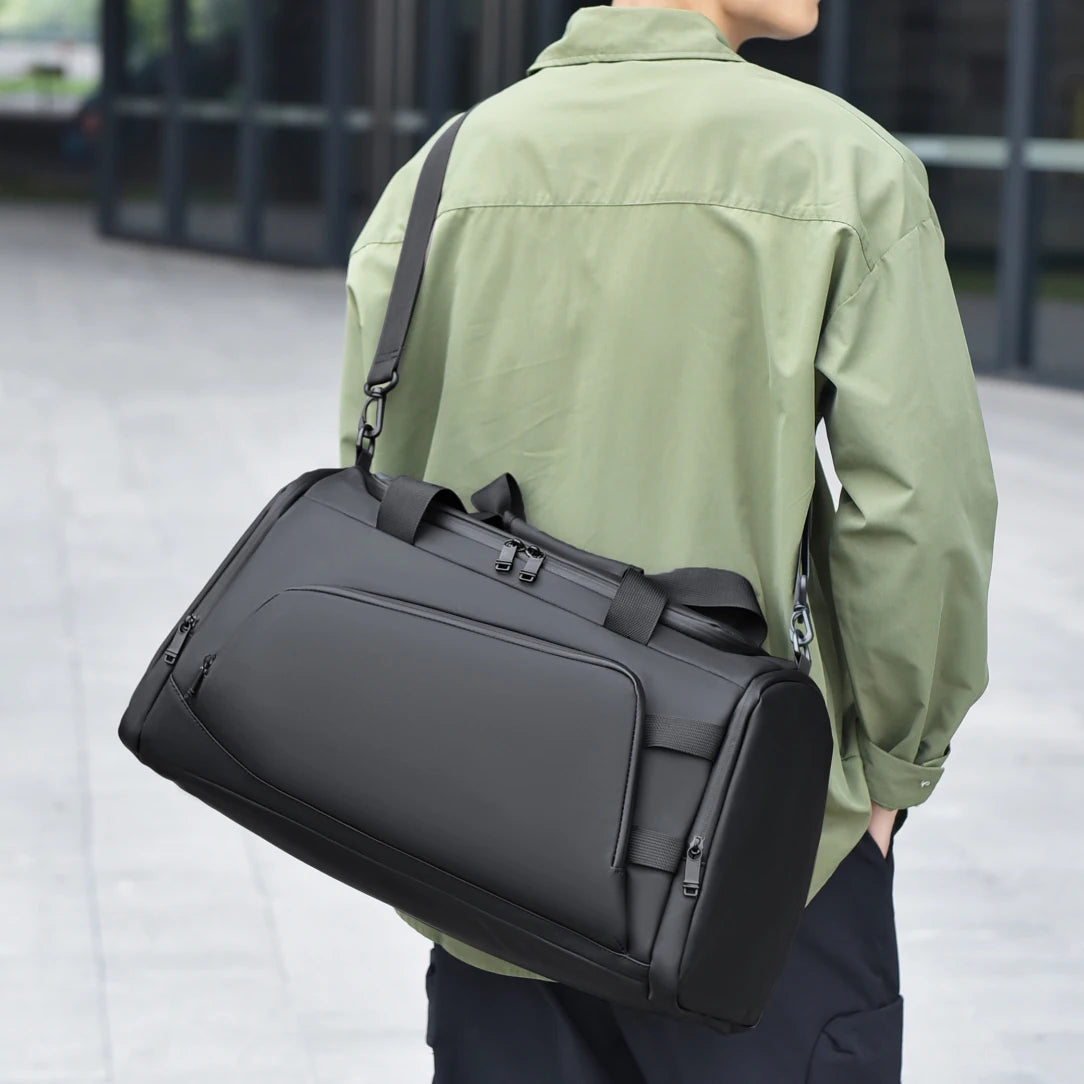 Large Capacity Multifunctional Travel Duffels With Multiple Compartments Suitable For Fitness Travel And Overnight Travel
