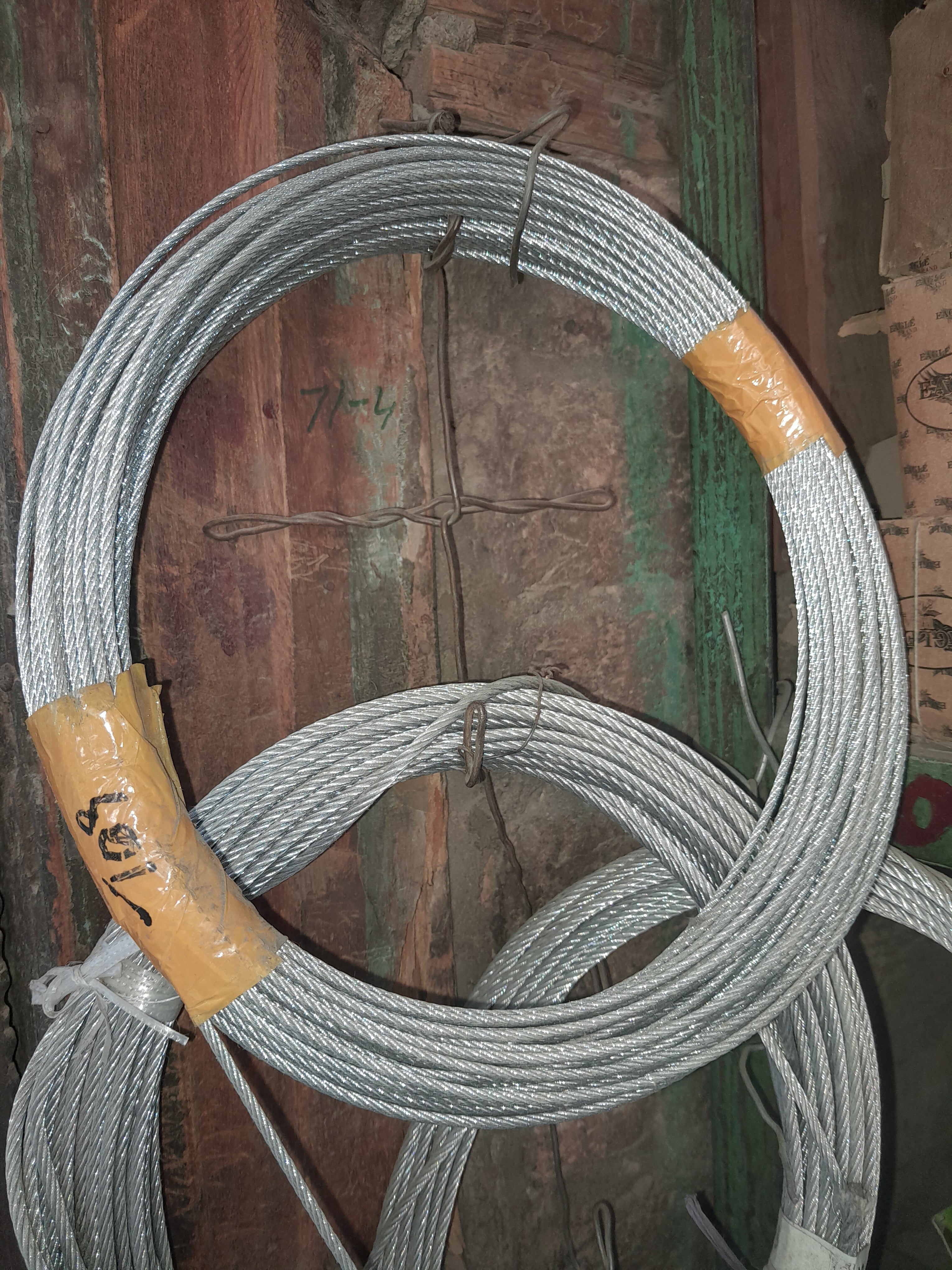 Heavy Duty Steel Wire Clothes Hanging Rope – Anti-Rust PVC Coated Cable with Hooks